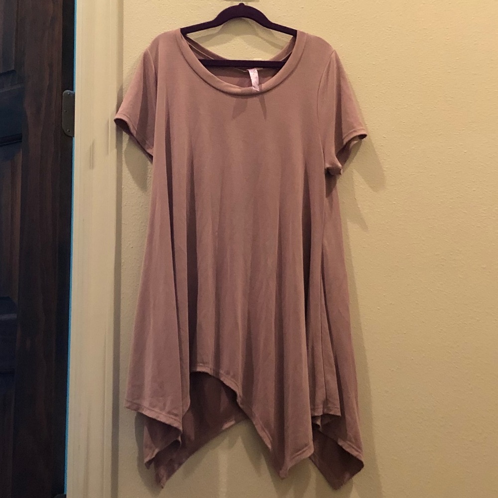 mauve T-shirt from Francesca’s